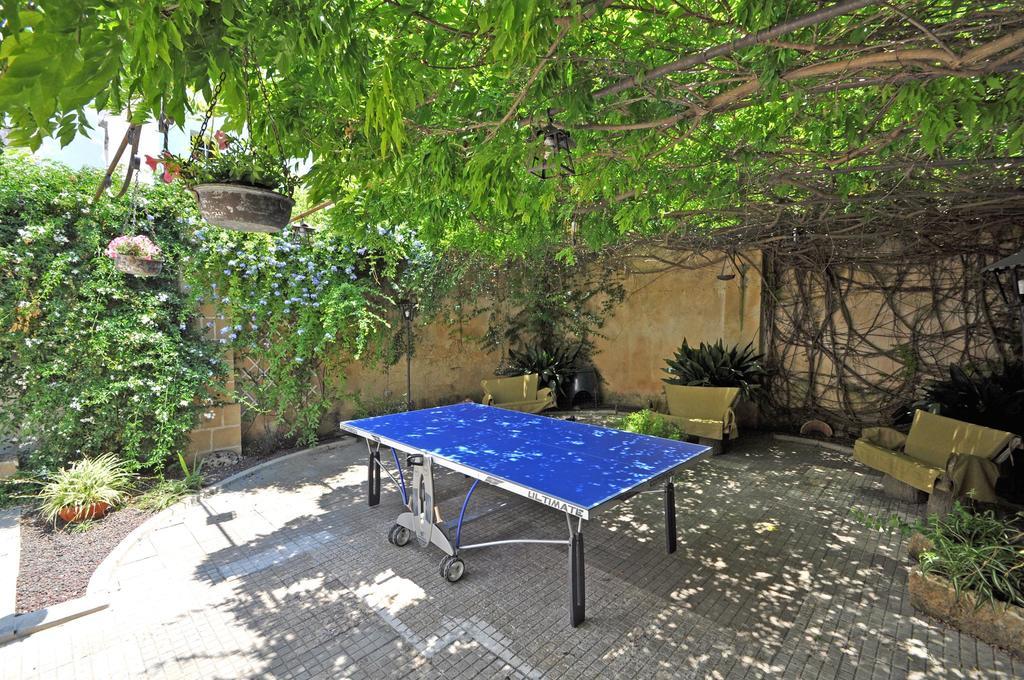 Palazzo De Donatis B&B Melissano Bagian luar foto